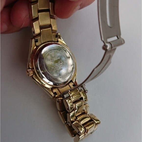 Guess Analog gold tone with rhinestones Watch main image 7